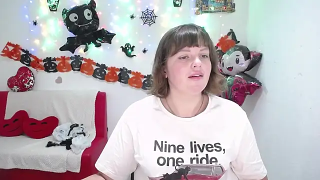 Snapshot of StaceyLex chatting on November 2, 2025, 6:29 am StaceyLex online show from November 2, 2025, 6:29 am