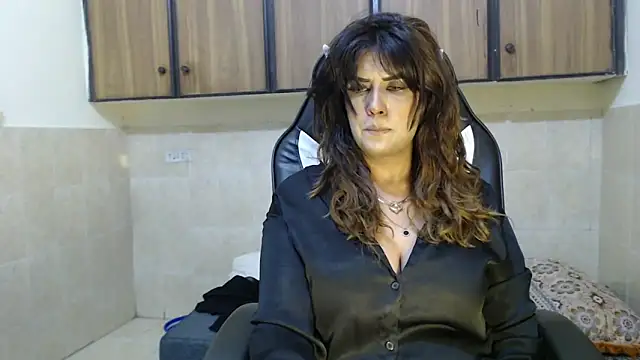 pareeti online show from February 16, 2026, 3:32 pm