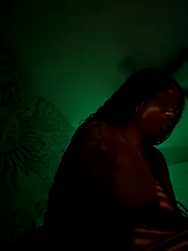 strip4faith online show from December 3, 2025, 8:36 am