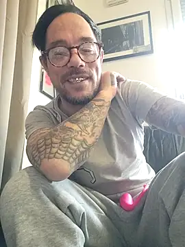 Snapshot of mileflav0r chatting on December 4, 2025, 11:31 am mileflav0r online show from December 4, 2025, 11:31 am