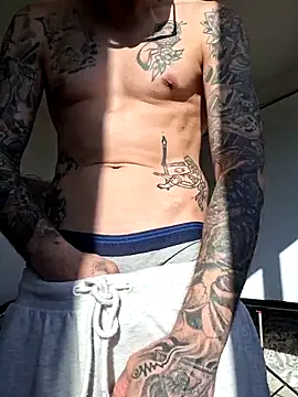 Snapshot of mileflav0r chatting on March 29, 2026, 8:05 am mileflav0r online show from March 29, 2026, 8:05 am