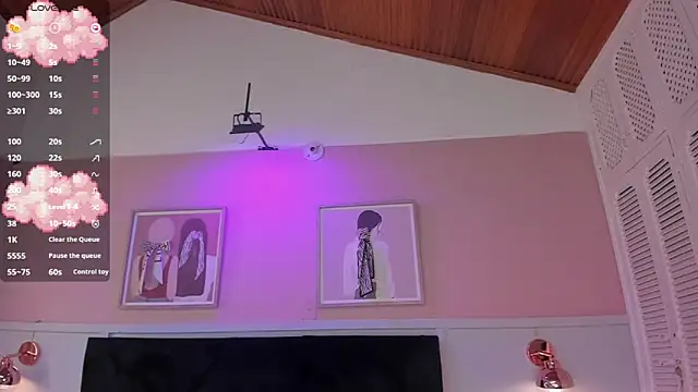 elodie walker online show from April 19, 2026, 2:40 pm