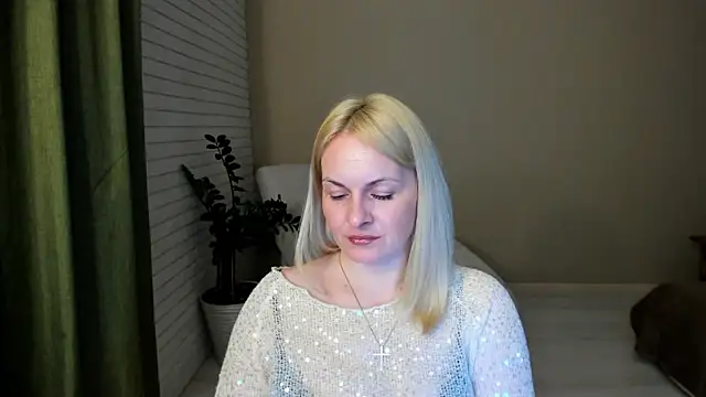 Alicee Gracee online show from February 7, 2026, 8:39 pm