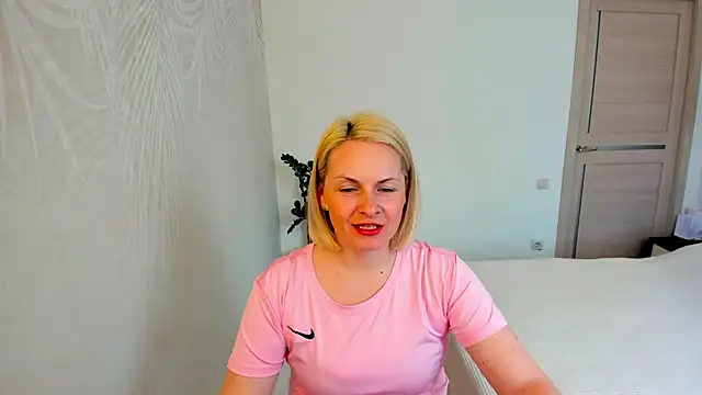 Alicee Gracee online show from April 23, 2026, 9:27 am