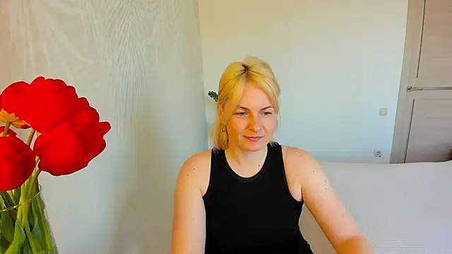 Snapshot of Alicee_Gracee chatting on April 29, 2026, 8:29 am Alicee Gracee online show from April 29, 2026, 8:29 am