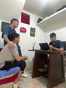 Snapshot of Anthony-Martin chatting on January 16, 2026, 1:26 pm Anthony-Martin online show from January 16, 2026, 1:26 pm