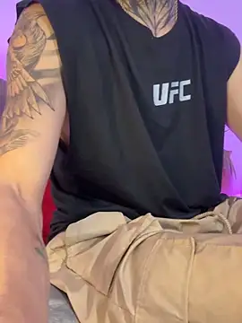 Snapshot of Anthony-Martin chatting on November 17, 2025, 3:27 pm Anthony-Martin online show from November 17, 2025, 3:27 pm