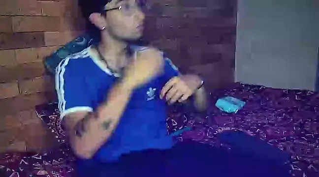 Snapshot of Dereck_Dickson chatting on March 20, 2025, 4:18 am Dereck Dickson online show from March 20, 2025, 4:18 am