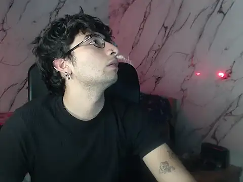 Snapshot of Dereck_Dickson chatting on March 20, 2026, 5:19 am Dereck Dickson online show from March 20, 2026, 5:19 am