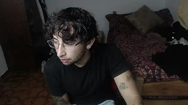 Snapshot of Dereck_Dickson chatting on September 20, 2025, 2:27 am Dereck Dickson online show from September 20, 2025, 2:27 am