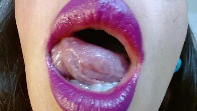 Snapshot of miss_evoleth2 chatting on November 14, 2025, 7:01 am miss evoleth2 online show from November 14, 2025, 7:01 am