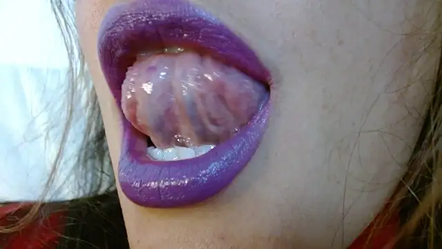 Snapshot of miss_evoleth2 chatting on November 19, 2025, 5:02 pm miss evoleth2 online show from November 19, 2025, 5:02 pm