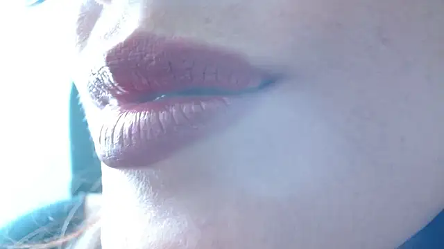 Snapshot of miss_evoleth2 chatting on December 5, 2025, 7:55 pm miss evoleth2 online show from December 5, 2025, 7:55 pm