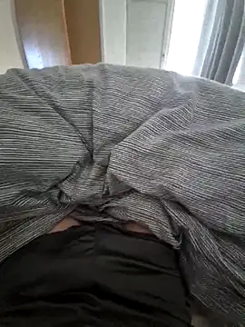 Snapshot of Jrec110 chatting on April 13, 2026, 7:45 am Jrec110 online show from April 13, 2026, 7:45 am