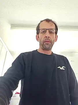 Snapshot of Jrec110 chatting on April 12, 2026, 10:29 am Jrec110 online show from April 12, 2026, 10:29 am