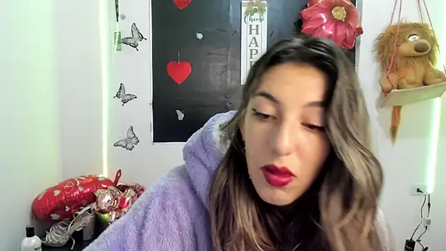 queen-natty online show from March 3, 2025, 1:23 pm