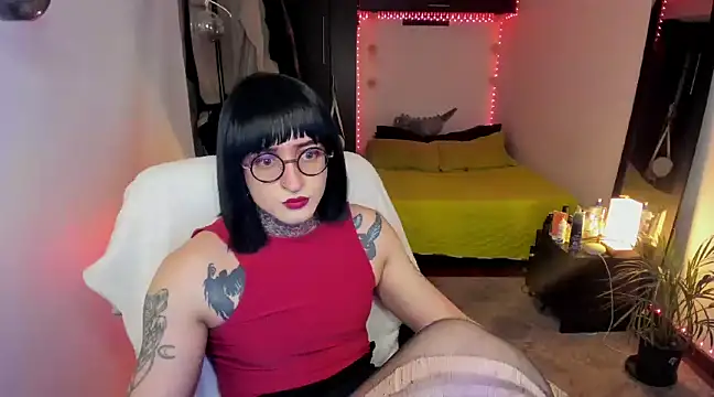 ShiiraVelkor online show from February 22, 2025, 10:18 am