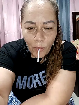 SluttyMilf79 online show from December 15, 2025, 4:29 am