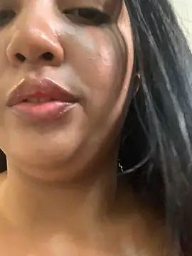 nicole fisherr online show from March 23, 2025, 4:27 am