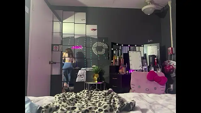 nextdoor barbie online show from February 24, 2025, 2:19 am