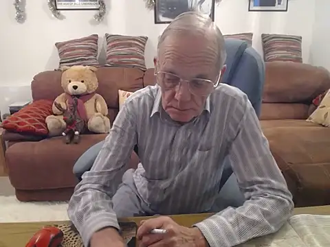 Snapshot of Ferret7777 chatting on December 4, 2025, 7:46 pm Ferret7777 online show from December 4, 2025, 7:46 pm