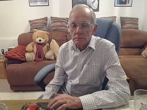 Snapshot of Ferret7777 chatting on December 1, 2025, 7:04 pm Ferret7777 online show from December 1, 2025, 7:04 pm