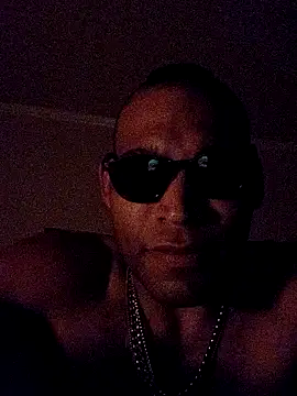 Snapshot of MaxdaBesttime chatting on September 28, 2025, 6:53 am MaxdaBesttime online show from September 28, 2025, 6:53 am