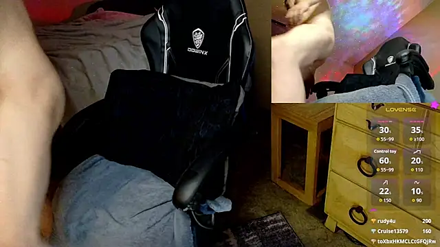 MasterForgedRayy online show from April 17, 2026, 10:45 pm