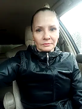 Snapshot of Milen_Milf chatting on March 18, 2025, 11:33 am Milen Milf online show from March 18, 2025, 11:33 am