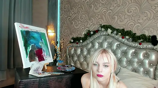 -NoraBless online show from December 30, 2024, 1:14 pm