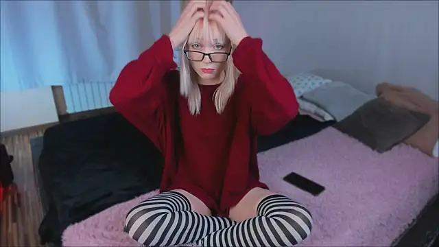 -NoraBless online show from December 6, 2024, 12:33 pm