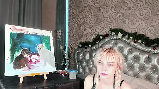 -NoraBless online show from January 1, 2025, 1:27 pm