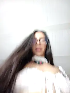 MissAfroditha online show from December 13, 2025, 9:43 pm