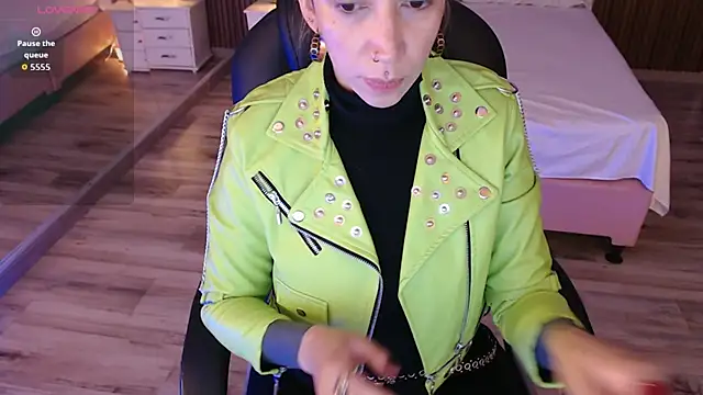 Snapshot of Sam_mansson66 chatting on November 28, 2025, 2:06 pm Sam mansson66 online show from November 28, 2025, 2:06 pm