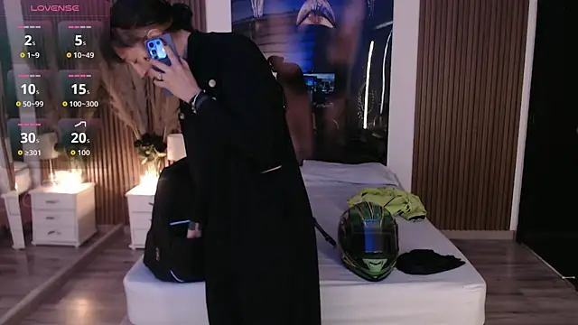 Sam mansson66 online show from December 20, 2025, 2:42 pm