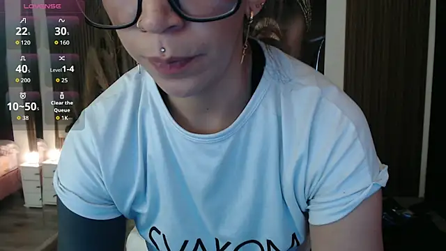 Snapshot of Sam_mansson66 chatting on November 25, 2025, 3:34 pm Sam mansson66 online show from November 25, 2025, 3:34 pm