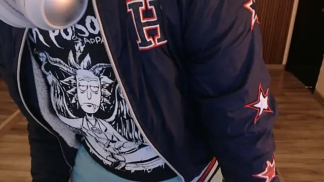 Snapshot of Sam_mansson66 chatting on November 11, 2025, 12:44 pm Sam mansson66 online show from November 11, 2025, 12:44 pm