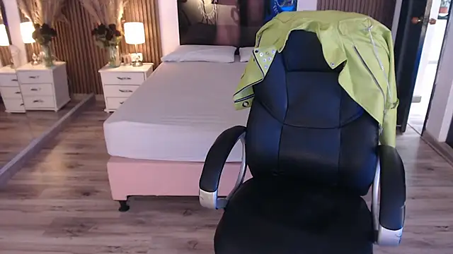 Snapshot of Sam_mansson66 chatting on November 8, 2025, 3:26 pm Sam mansson66 online show from November 8, 2025, 3:26 pm