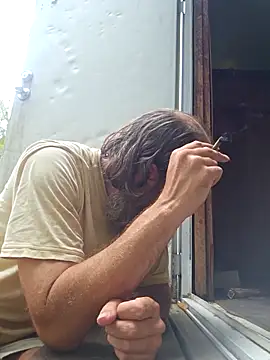 Snapshot of Beyond1978 chatting on September 25, 2025, 5:41 pm Beyond1978 online show from September 25, 2025, 5:41 pm