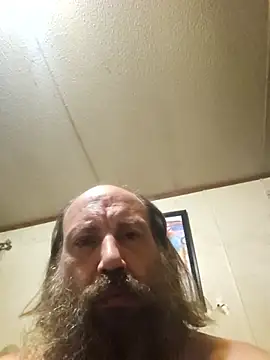 Snapshot of Beyond1978 chatting on November 21, 2025, 8:24 am Beyond1978 online show from November 21, 2025, 8:24 am