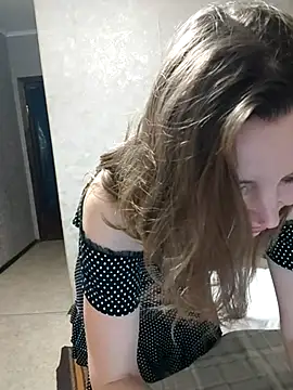 VselenaSun402 online show from March 1, 2025, 1:40 pm