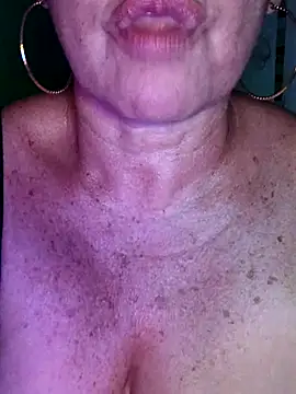 Snapshot of Kasandra_Ho chatting on December 14, 2025, 5:07 pm Kasandra Ho online show from December 14, 2025, 5:07 pm