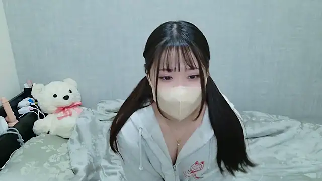 Snapshot of -SHIZUKU- chatting on January 24, 2025, 1:47 pm -SHIZUKU- online show from January 24, 2025, 1:47 pm