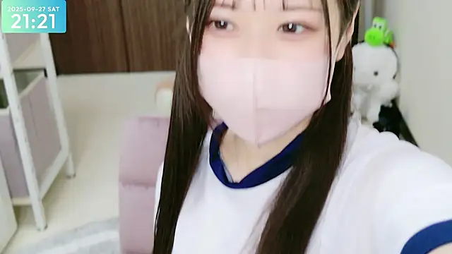 Snapshot of -SHIZUKU- chatting on September 27, 2025, 12:22 pm -SHIZUKU- online show from September 27, 2025, 12:22 pm