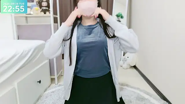 Snapshot of -SHIZUKU- chatting on September 16, 2025, 1:56 pm -SHIZUKU- online show from September 16, 2025, 1:56 pm