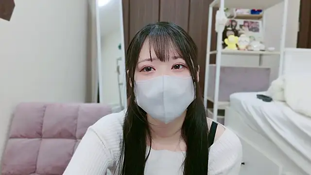 Snapshot of -SHIZUKU- chatting on November 13, 2025, 4:00 pm -SHIZUKU- online show from November 13, 2025, 4:00 pm