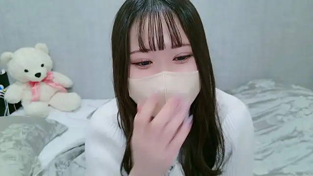 Snapshot of -SHIZUKU- chatting on February 22, 2025, 1:24 pm -SHIZUKU- online show from February 22, 2025, 1:24 pm