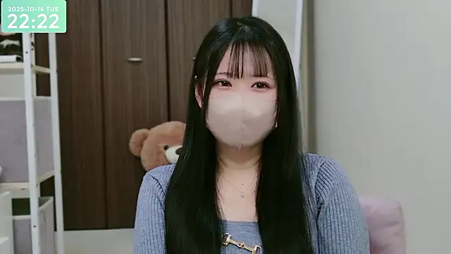 Snapshot of -SHIZUKU- chatting on October 14, 2025, 1:23 pm -SHIZUKU- online show from October 14, 2025, 1:23 pm