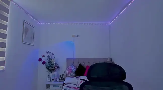 Snapshot of linda_zaam83866 chatting on March 19, 2025, 4:13 pm linda zaam83866 online show from March 19, 2025, 4:13 pm