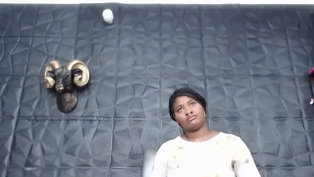 Hanna Fox 69 online show from March 8, 2026, 10:13 pm